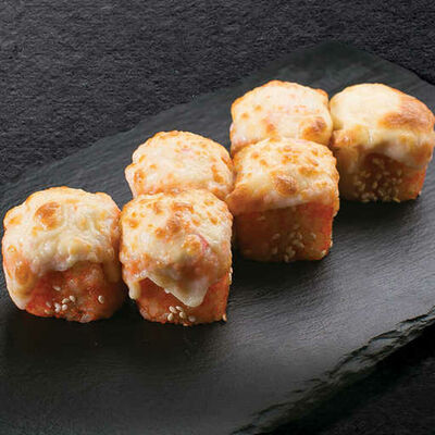 Ролл горячий краб в Pronto Pizza по цене 670 ₽