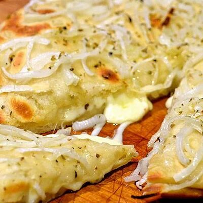 Мп с сыром и луком в Еда Да по цене 582 ₽