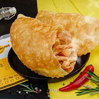 Чебурек с картошкой, курицей и сыром в Чебурекми по цене 200 ₽