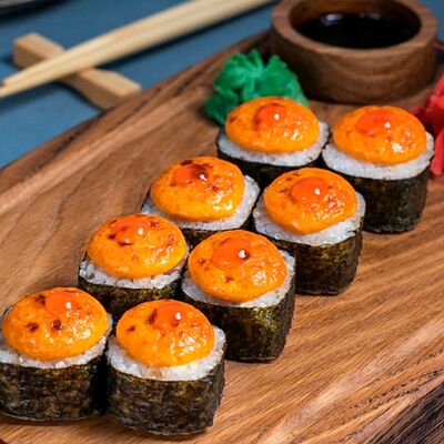 Запечённый с креветкой в Рам Суши по цене 460 ₽