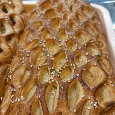 Штрудель яблочный с корицейв Кондитерская-пекарня Смайлик по цене 285 ₽