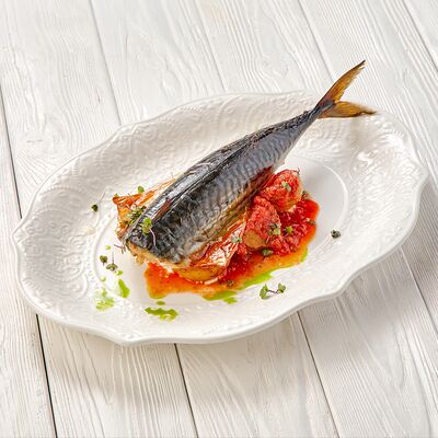 Балтийская скумбрия в Пармезан по цене 865 ₽