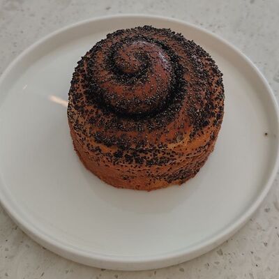 Булочка с макомв Special по цене 380 ₽