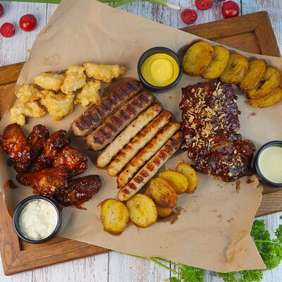 Сет Мясной в Гастробар Крапива по цене 2900 ₽