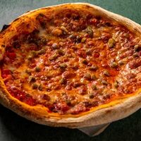 Пицца Болоньезе с халапеньо в Oreganos пицца-паста