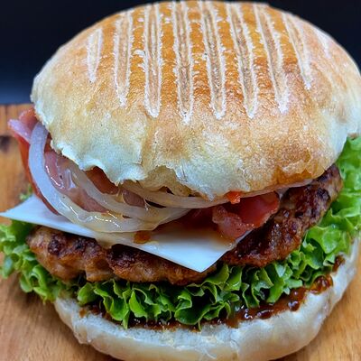 Чикаго бургер в Don Pita по цене 400 ₽