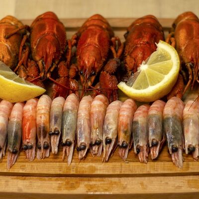 Сет Чёрные глаза с камскими раками в Навигатор по цене 1950 ₽