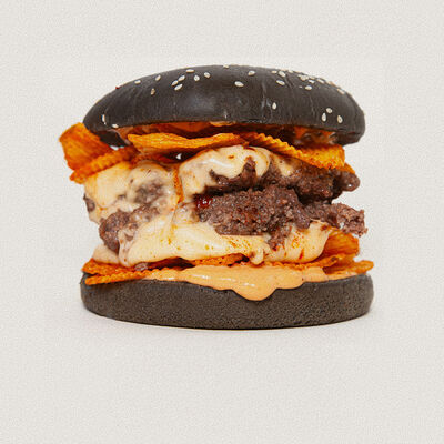 Бургер Black в Burger truck по цене 730 ₽