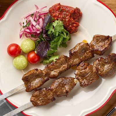 Шашлык из телятины в Нино по цене 1590 ₽