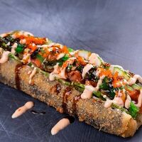 Годзилла с лососем в SushiDays