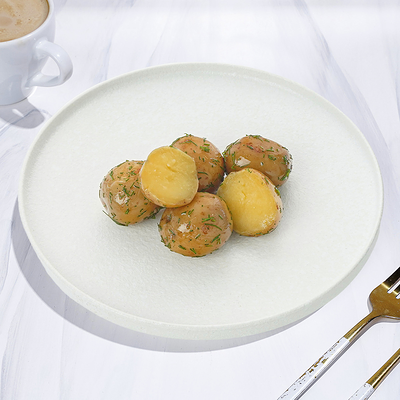 Картофель молодой с укропом в Магбургер & Братья Караваевы по цене 285 ₽