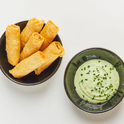 Спринг-роллы с креветками в RA‘MEN по цене 320 ₽