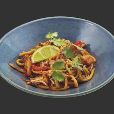 Вок Удон с курицей в соусе терияки в Рыбарис по цене 515 ₽