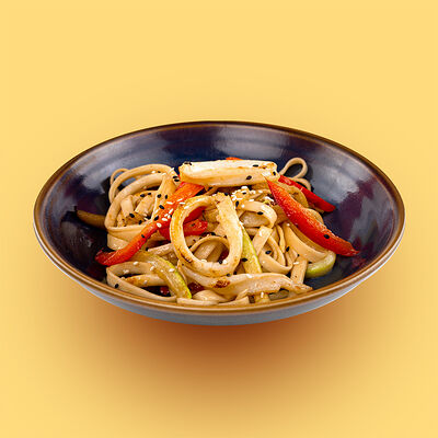 Удон с кальмаром в соусе терияки в Додома по цене 855 ₽