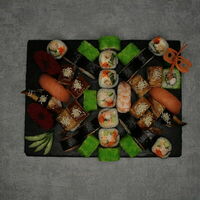 Сет Тооке в Wow! Sushi-Pizza