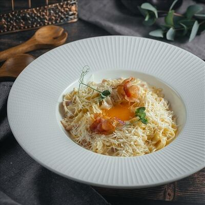 Паста лингвини карбонара в Amato по цене 750 ₽