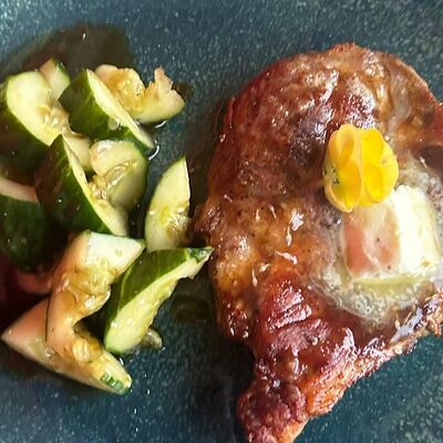 Стейк из свиной шеив Мятный Трюфель по цене 770 ₽