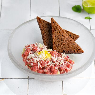 Тартар из говядины в ЛарисуВаннуХочу по цене 990