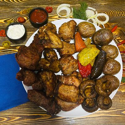 Ассорти на четверых в Шаурма86 по цене 5200 ₽