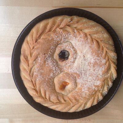 Сладкий пирог с конфитюром в Bakery по цене 363 ₽