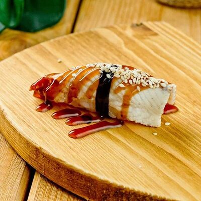 Суши с угрем в Белый Аист по цене 175 ₽