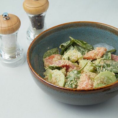 С лососем и авокадо в Блеск по цене 490