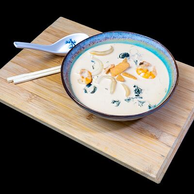 Суп Сливочный с морепродуктами в Wok & Roll по цене 490 ₽