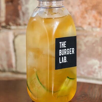 Лимонад Fresh time в The burger lab по цене 310 ₽