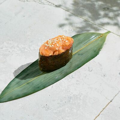 Запеченные суши краб в ЛарисуВаннуХочу по цене 330