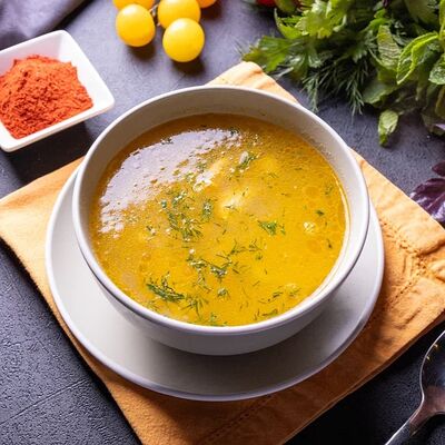 Суп куриный с домашней лапшойв Гранд Терраса по цене 370 ₽