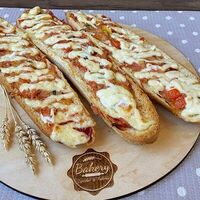 Пицца багетная в Bakery