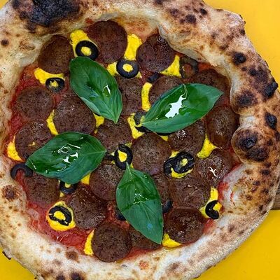 Пицца Пеперони в STAY GOLD по цене 845 ₽