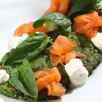 Оладьи из цукини с лососем и творожным сыром в Марсала