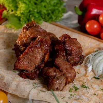 Шашлык из cвинoй шеи в Шашлычок по цене 1400 ₽