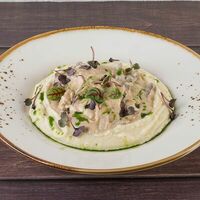 Бефстроганов из говяжьей вырезки с картофельным пюре в Entree