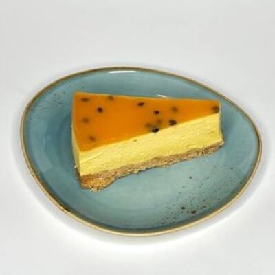 Чизкейк Манго в Room-cafe по цене 510 ₽