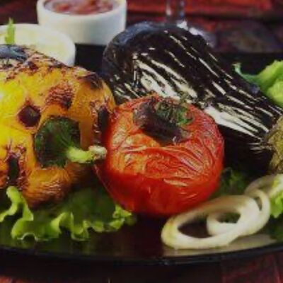 Овощи на мангале в Шашлычная