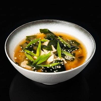 Мисо-суп в Бейкер суши по цене 329 ₽