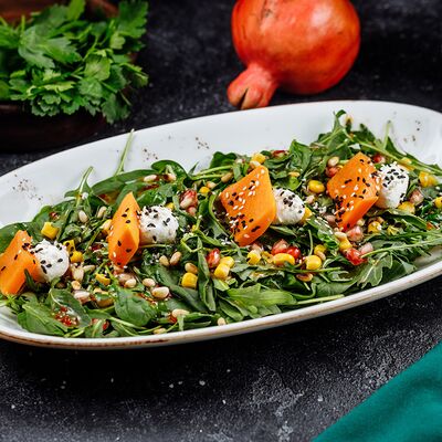 Салат Таксиммайдан в Таксиммайдан по цене 1110 ₽