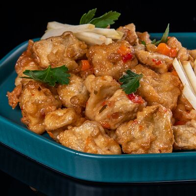 Баклажан фрай в кисло-сладком соусе в Мушу по цене 205