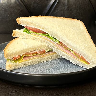 Сэндвич Ветчина-сыр в Кофейня Бодрячино по цене 379 ₽