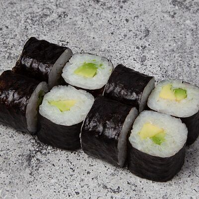 Маки Авокадо в Yoshi sushi по цене 220 ₽