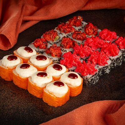 Запеченый сет в Fila по цене 1106 ₽