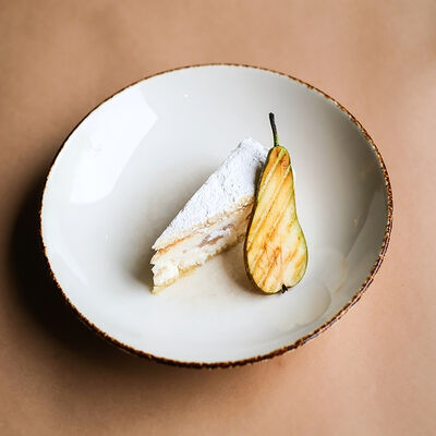 Чизкейк рикотта и груша в СВОИ по цене 17 р.