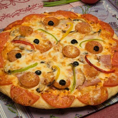 Пицца Гурман в Гурман студия по цене 750 ₽