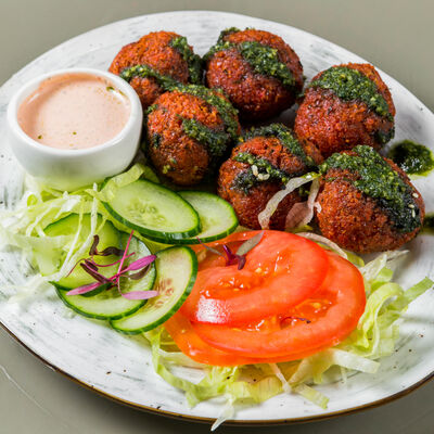 Фалафель с овощами в Бар Пиф-Паф по цене 530 ₽