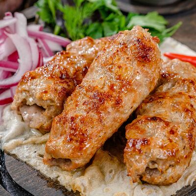 Люля-кебаб из телятины в Шашлык Хаус Grill Premium Combo по цене 690 ₽