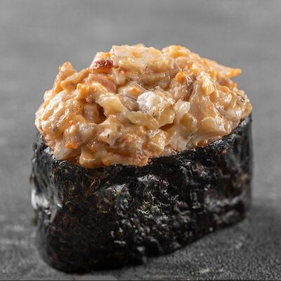 Гункан с угрем спайси в Parmezan по цене 233 ₽