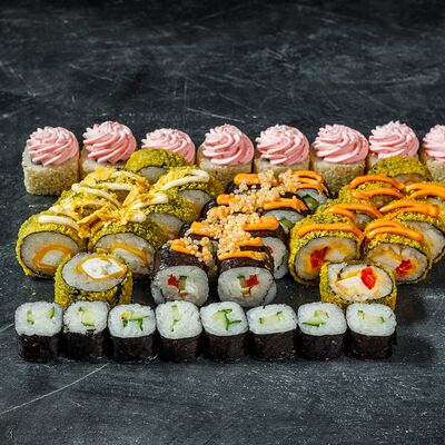 Мастер и Маргарита в Роллы от Феодосия по цене 1699 ₽