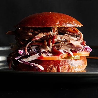 Бургер с рваной говядиной в Heimbrauer по цене 780 ₽